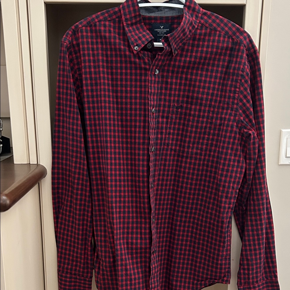 American Eagle Outfitters Red and Black Plaid Shirt